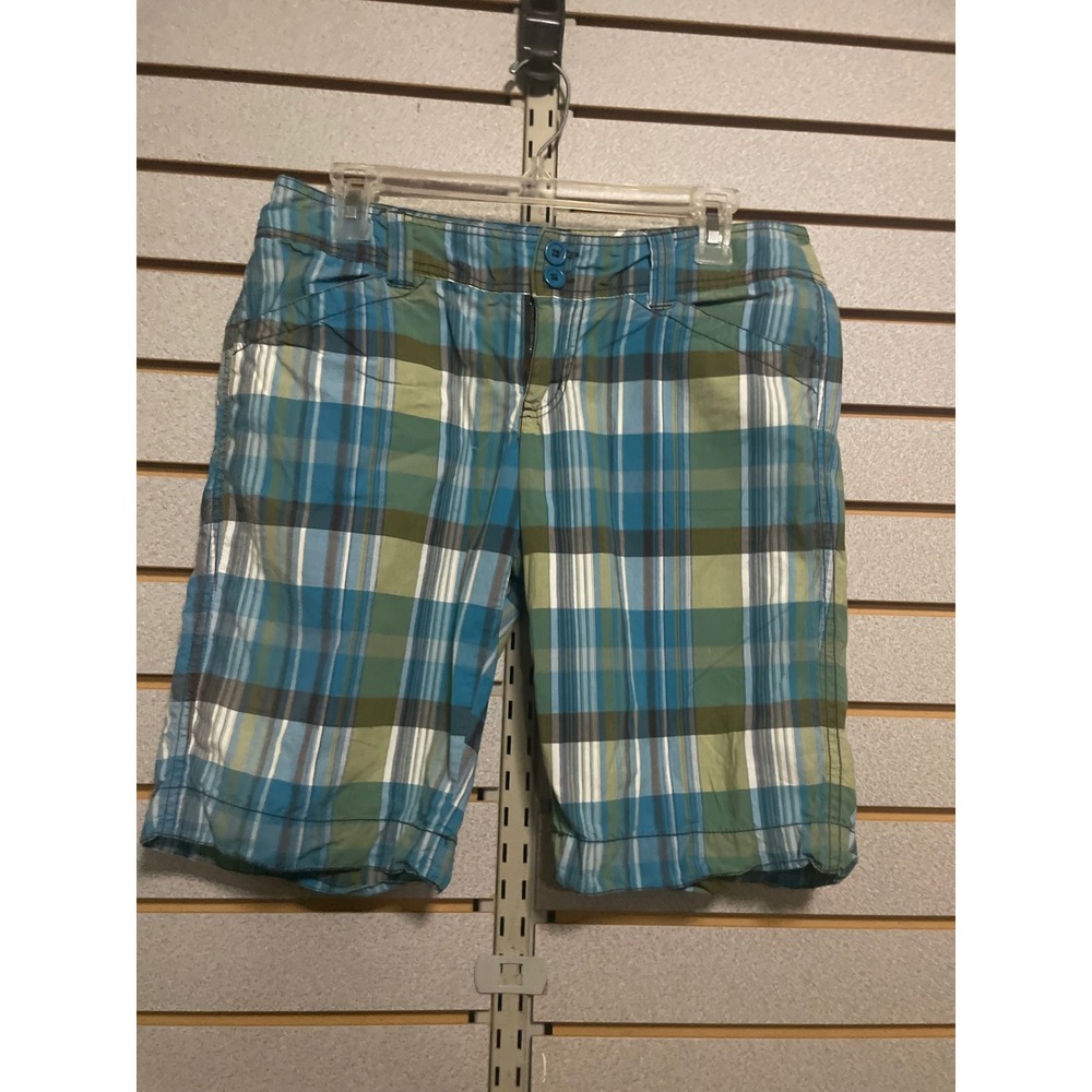 Maurices Women's Plaid Bermuda Shorts Blue Green White Size 7 8 Casual Summer